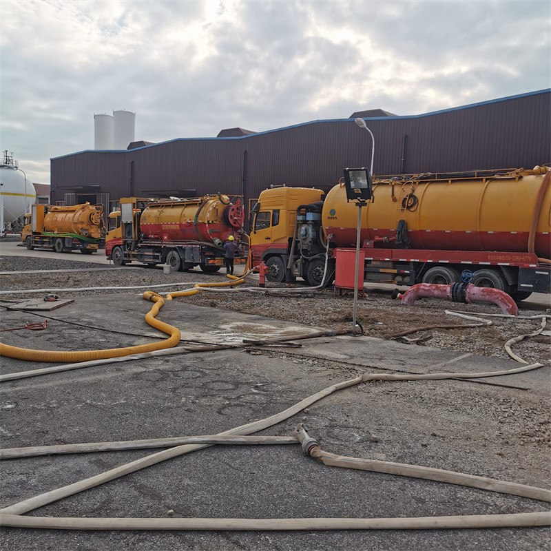 贞丰污水池清理